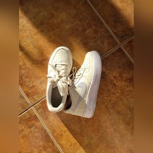 Nike Air Force 1 Size 4.5Y/W6 White Lavender
